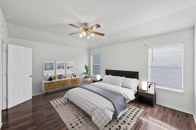 Foto del edificio - 410 Colonial Park Blvd