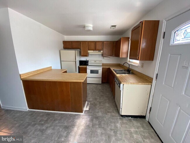 Building Photo - 3956 Northgate Pl