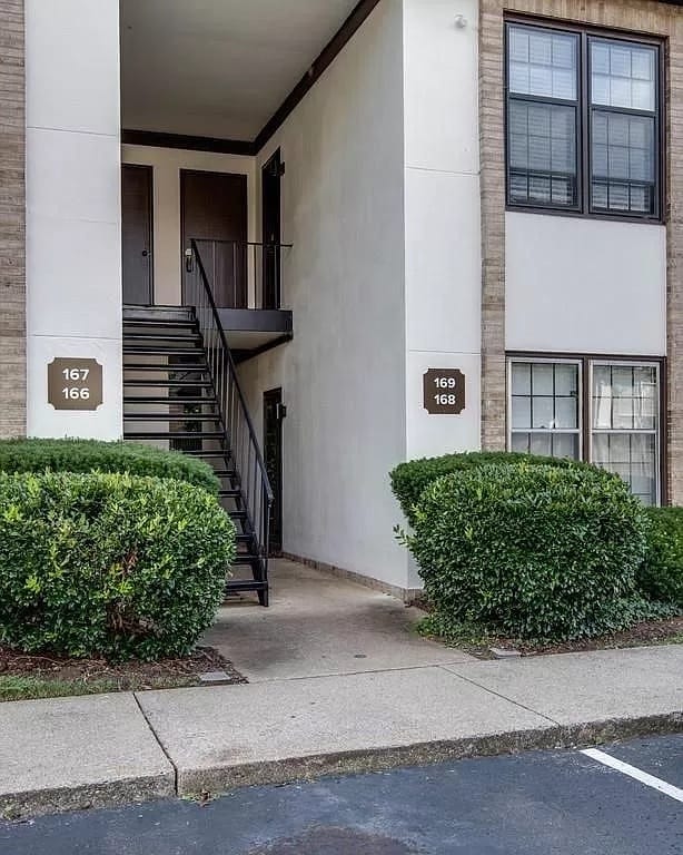 Building Photo - 4505 Harding Pike