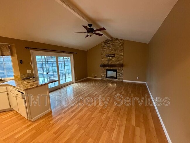 Building Photo - 8704 Montiflora Ct