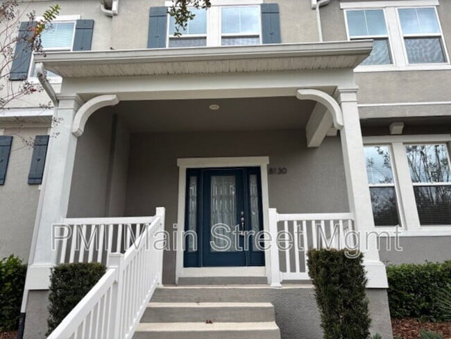 Building Photo - 8130 Red Stopper Ln