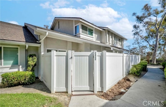 Building Photo - 2422 Coventry Cir