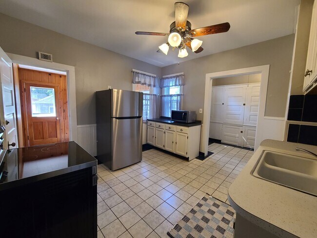 Foto del edificio - 1314 Niles Ave