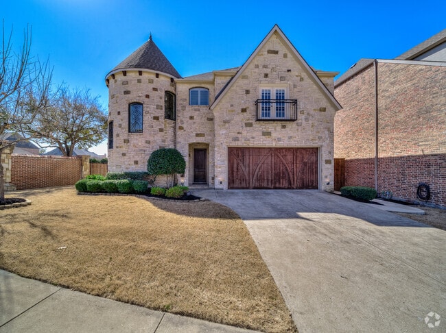 Building Photo - 7000 Kenswick Dr
