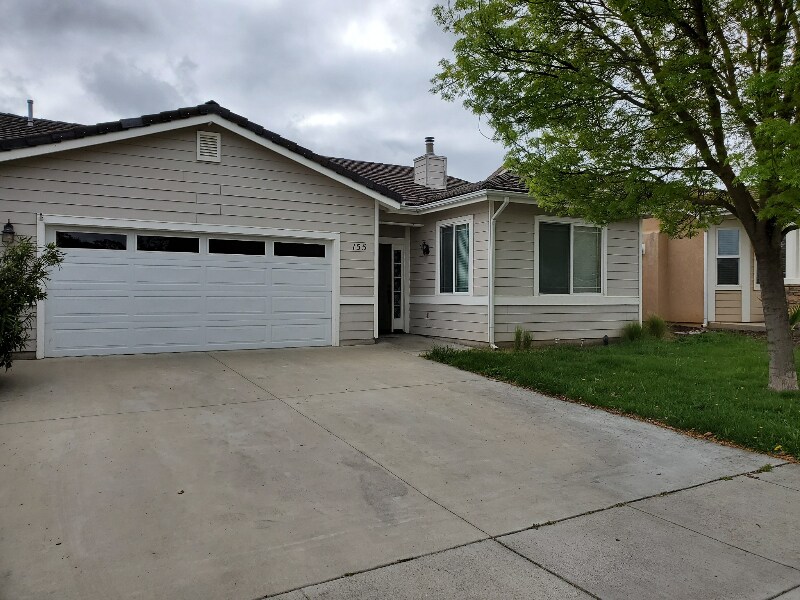 Foto principal - 155 Waterfall Rd