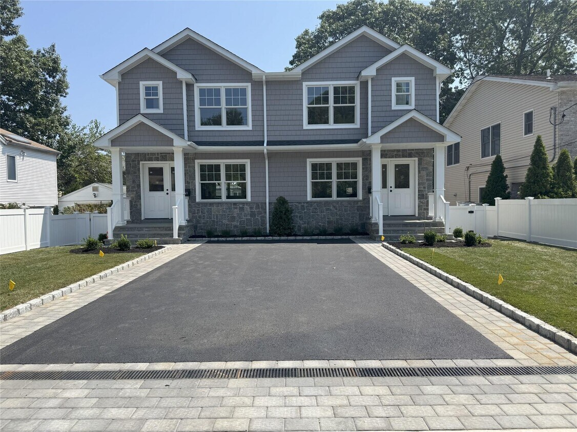 Primary Photo - 48 Kirkwood Rd