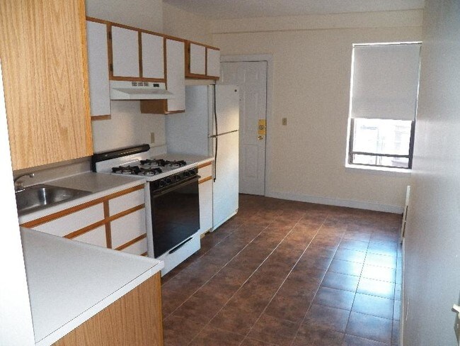 Foto del edificio - 683 Washington St