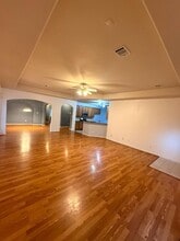 Building Photo - 10110 Gil Jr Ln