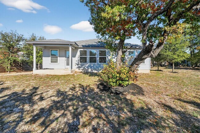 Foto del edificio - 20703 Ridgeview Rd