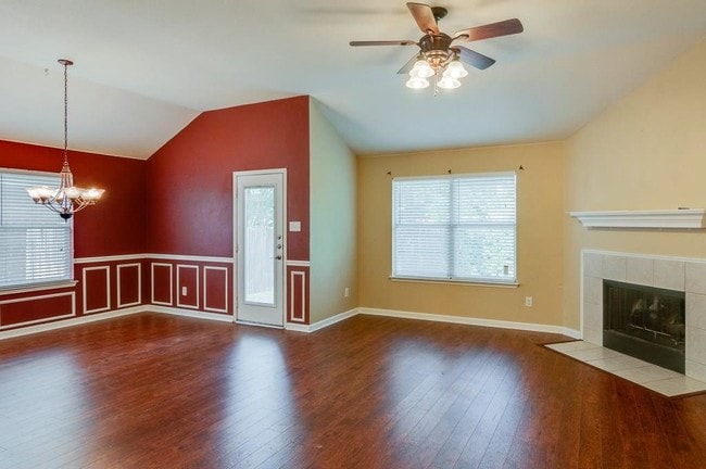Building Photo - 11921 Gold Creek Dr E