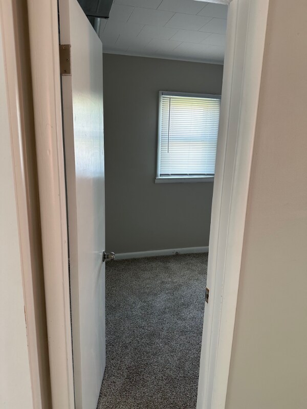 Building Photo - 214 N Main St