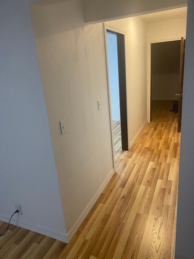 Foto del edificio - 722 3rd Ave N