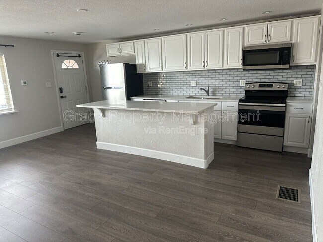 Foto del edificio - 4665 W 6th Ave