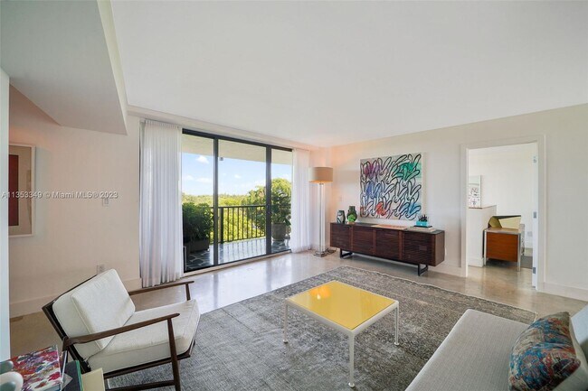 Foto del edificio - 5701 Biscayne Blvd