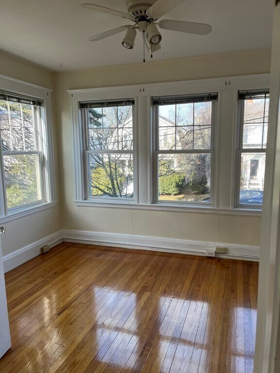 41 Suffolk Ave Unit 1, Swampscott, MA 01907 Room for Rent in