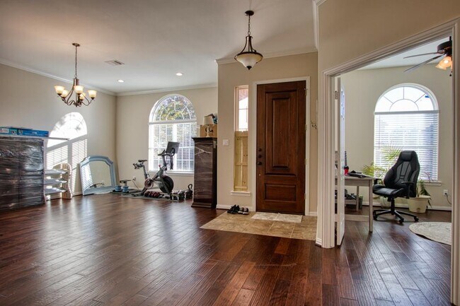 Foto del edificio - 3505 Brewster Dr