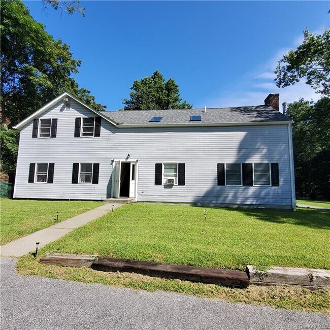 Building Photo - 32 Bircher Ave