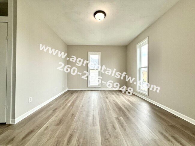 Foto del edificio - 615 S Jefferson St