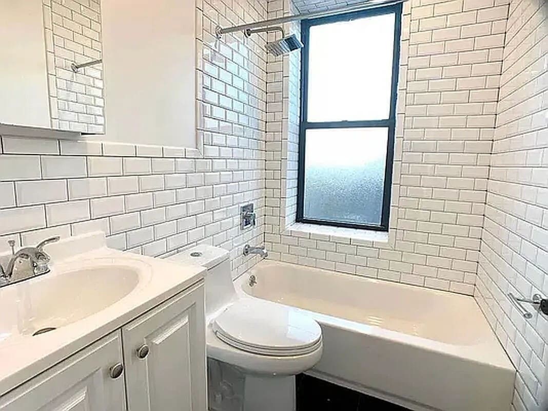 Building Photo - 808 Prospect Place