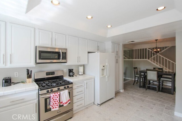 Building Photo - 25576 Mainsail Way