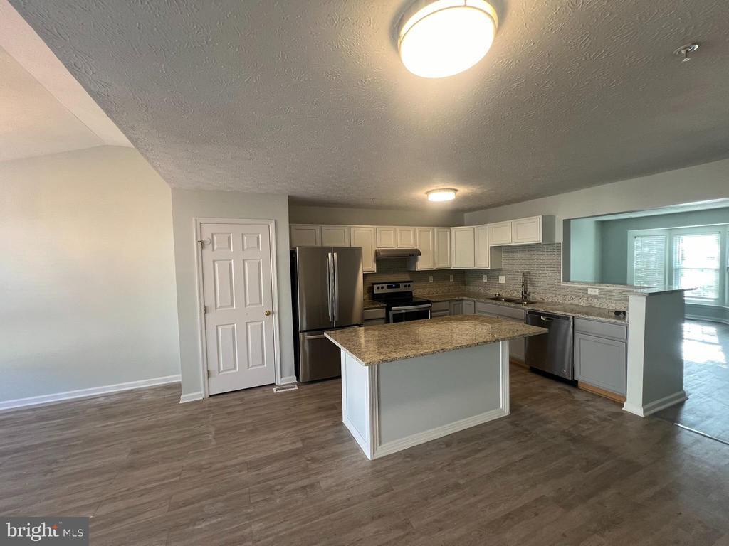 Foto principal - 2579 Blue Water Blvd