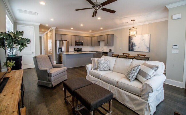 Building Photo - 3BR/3.5BA For Rent