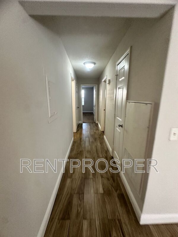 Building Photo - 4089 Dijon Dr