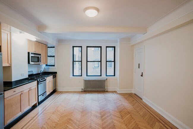 Foto del edificio - 248 E 68th St
