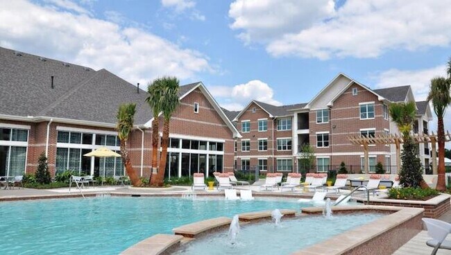 Foto del edificio - 25710 TX-494 Loop