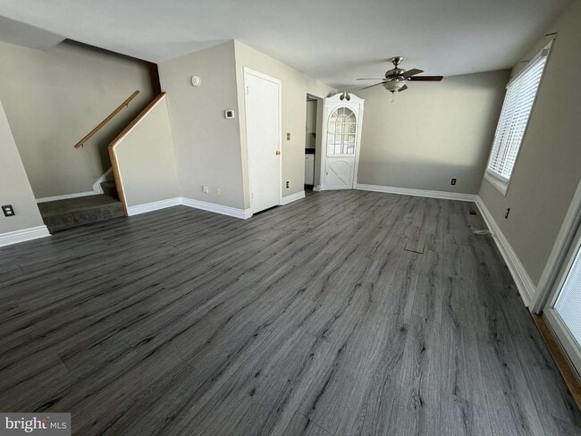 Building Photo - 111 Eastford Ct