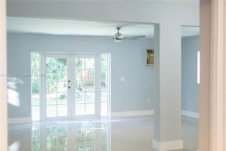 Building Photo - 624 Westward Dr