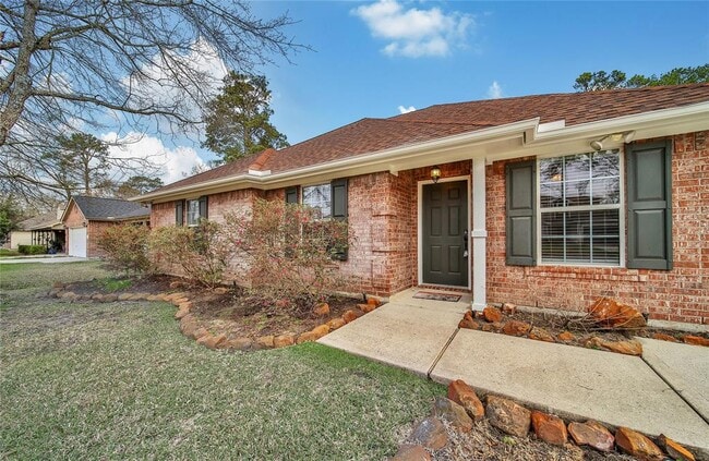 Building Photo - 720 Springwood Dr