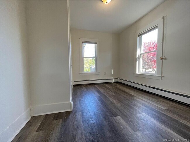 Foto del edificio - 24 Roberts St