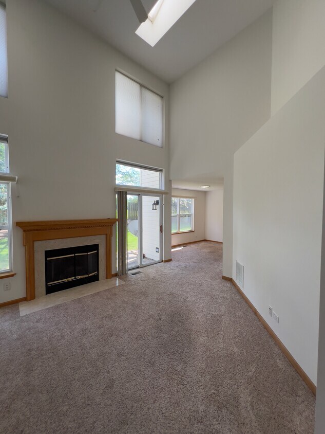 Primary Photo - 1167 Windham Ln