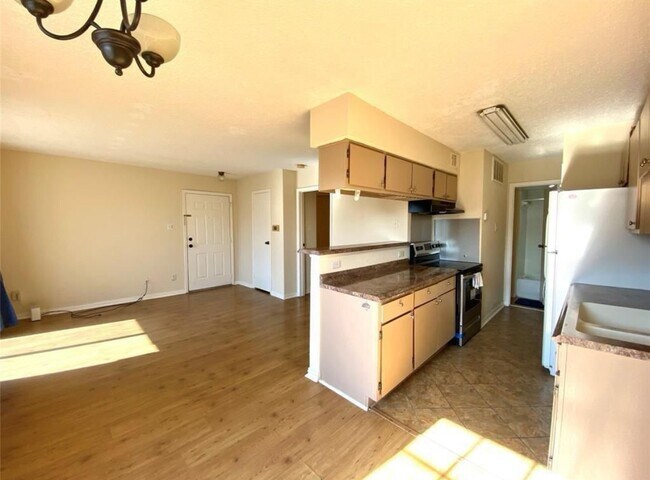 Foto del edificio - 2750 Holly Hall St