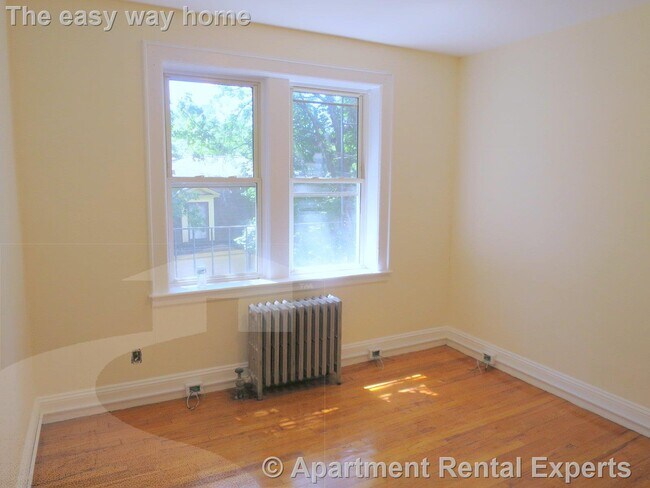 Foto del edificio - 4 Cogswell Ave