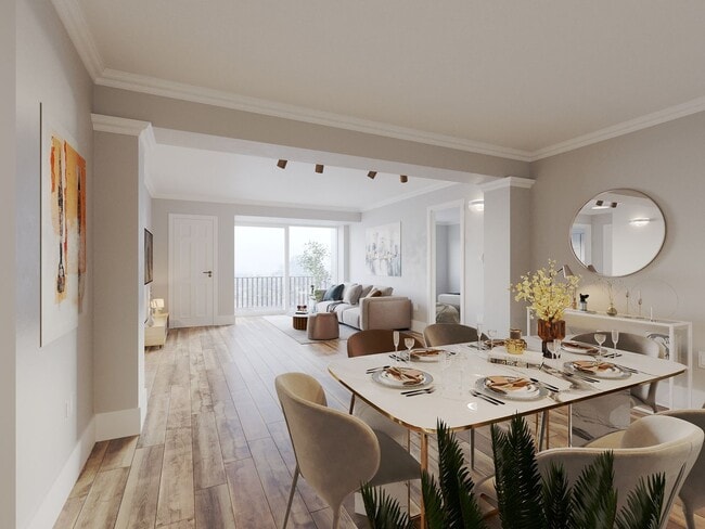 Interior Photo - 190 North Shore