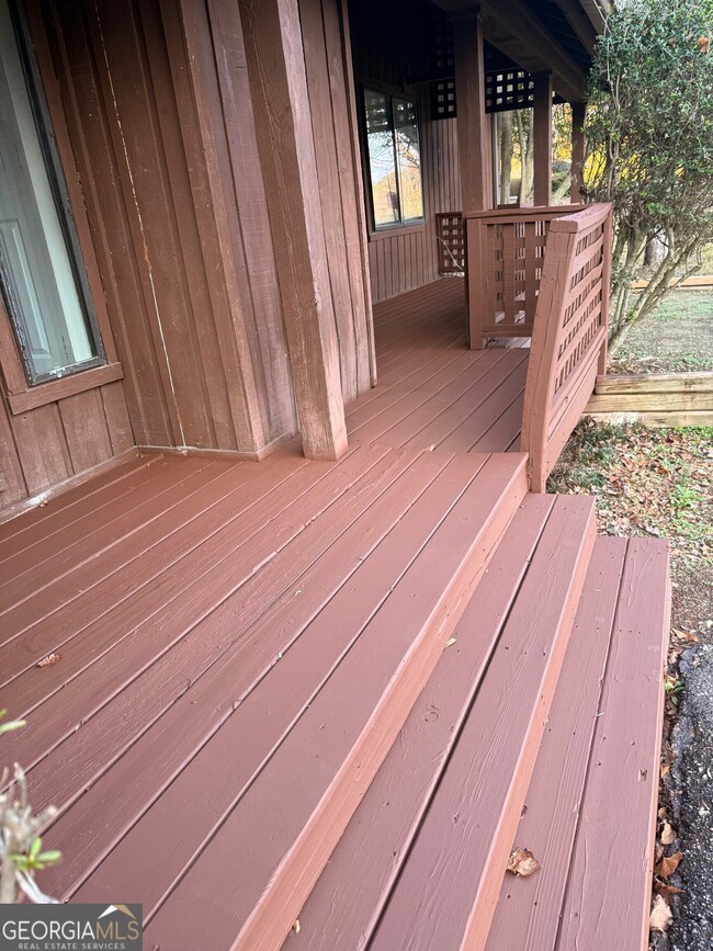 Foto del edificio - 20 Fairway Ln