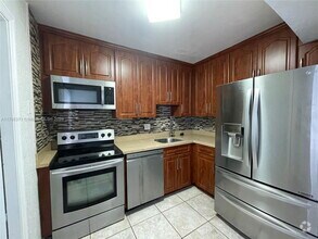 Building Photo - 821 NW 46th Ave