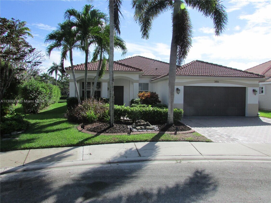 3816 Eagle Ct, Weston, FL 33331 House Rental in Weston, FL