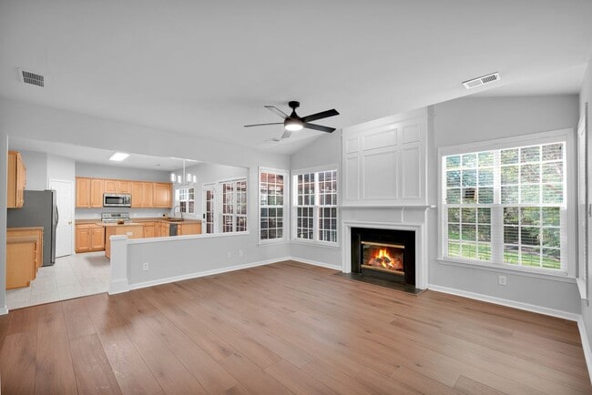 Building Photo - 14213 Eldon Dr