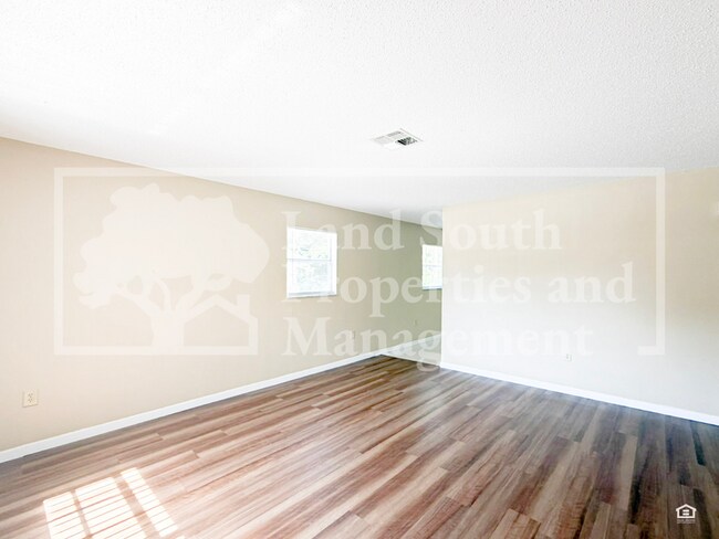 Foto del edificio - 1703 King Ave