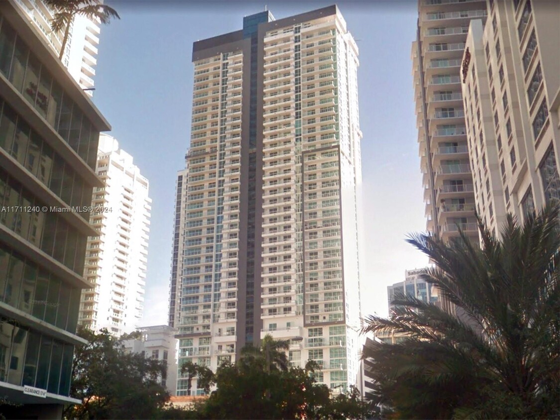 Foto principal - 1080 Brickell Ave