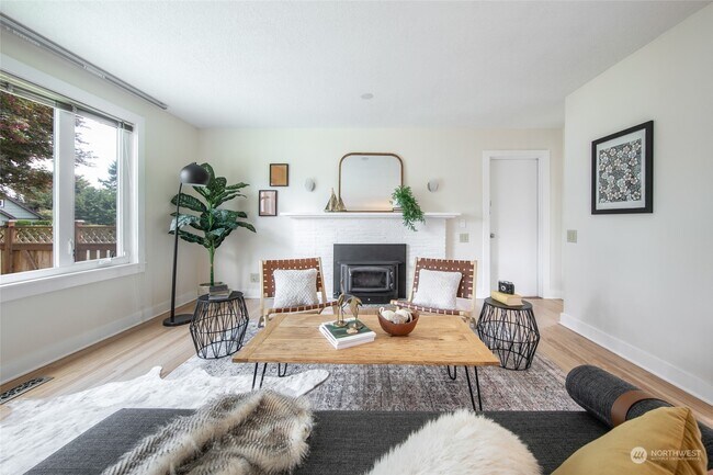 Foto del edificio - 10247 39th Ave SW