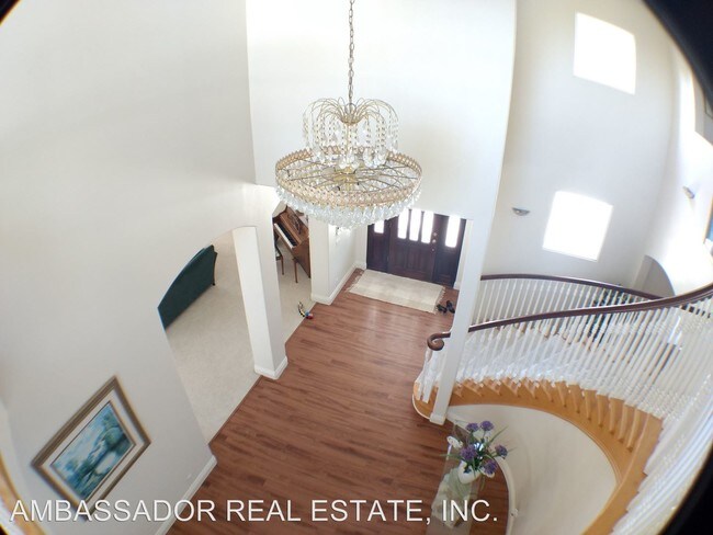 Building Photo - 6 br, 5.5 bath House - 7328 El Fuerte Street