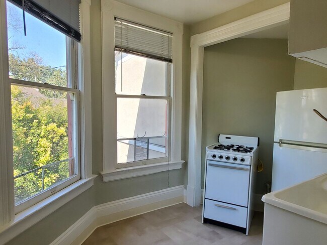 Foto del edificio - 99 S 14th St