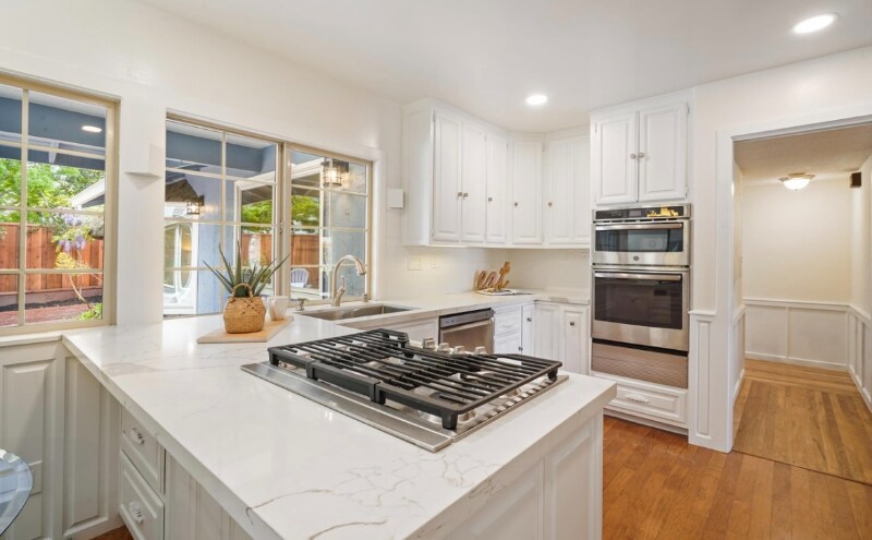 Primary Photo - 7468 Muirwood Ct