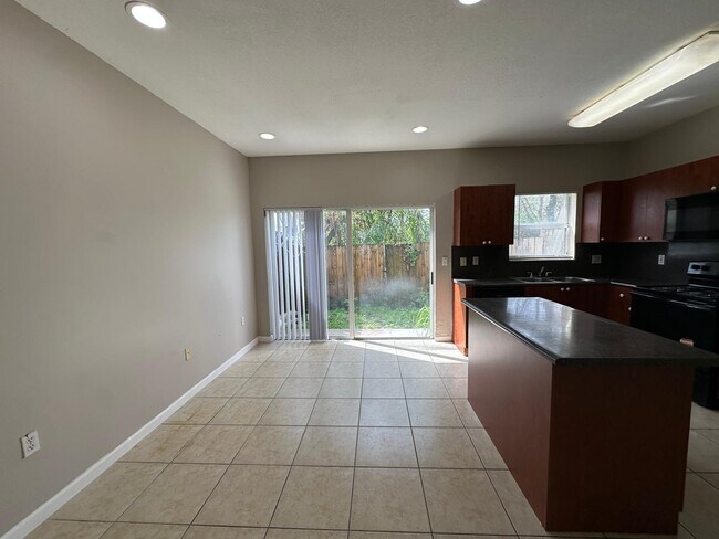 Foto del edificio - 1536 SE 31st Ct