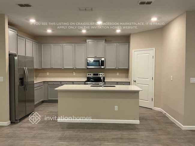 Building Photo - 9805 Lemon Balm Wy