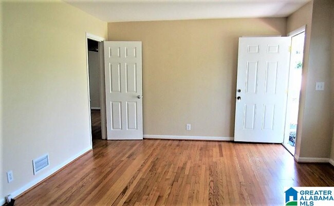 Building Photo - 4037 Crosshaven Dr